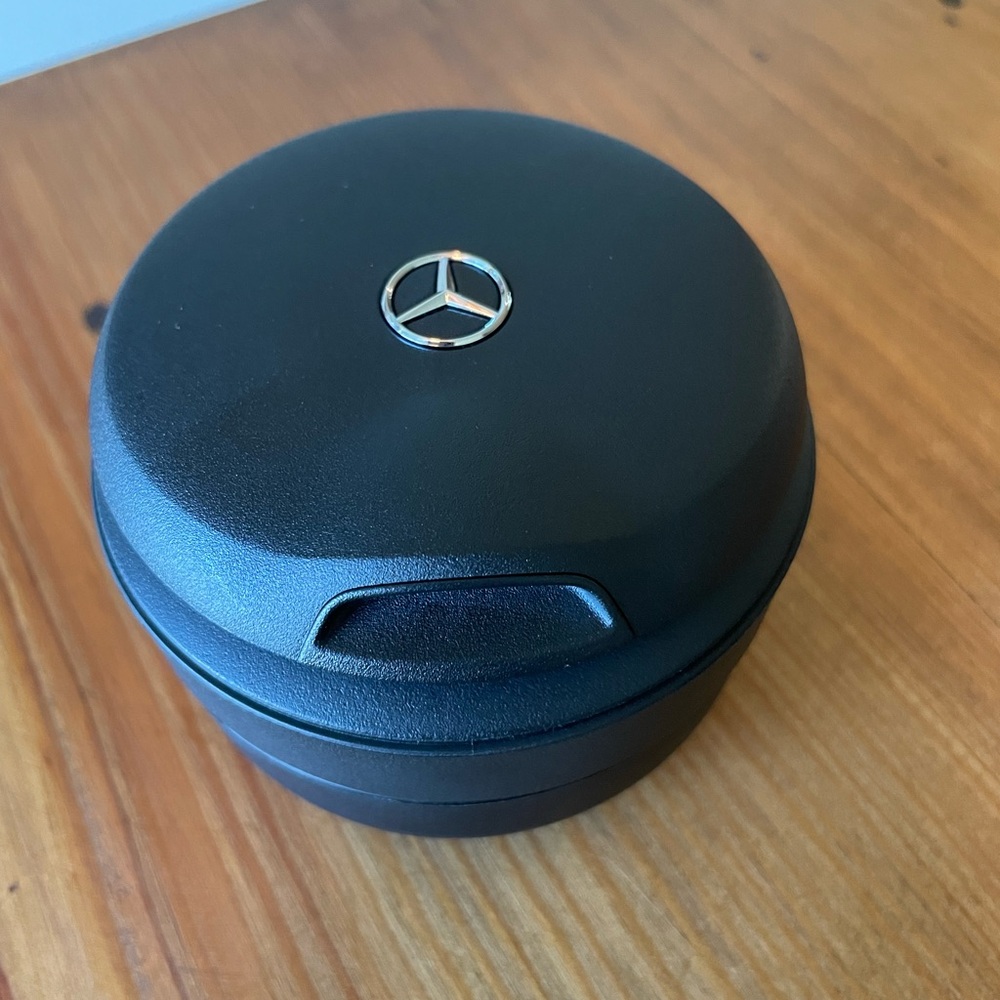 NEW MERCEDES-BENZ ASHTRAY INSERT